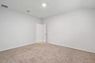 112 Ragnar Dr, Jarrell, TX 76537 - Photo 14