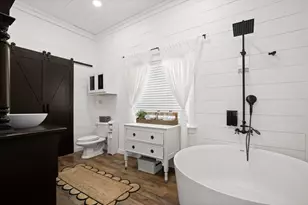 320 Pecan 3, Florence, TX 76527 - Photo 32