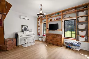 320 Pecan 3, Florence, TX 76527 - Photo 10