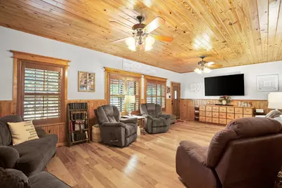 320 Pecan 3, Florence, TX 76527 - Photo 24