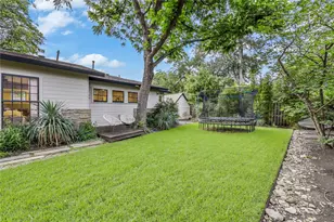 4705 Fairview Dr, Austin, TX 78731 - Photo 32