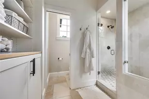 4705 Fairview Dr, Austin, TX 78731 - Photo 18