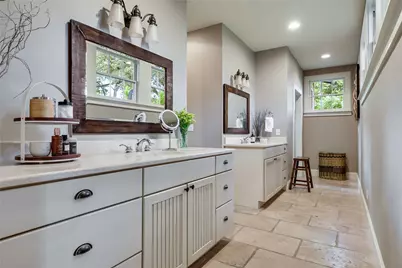 4705 Fairview Drive, Austin, TX 78731 - Photo 16