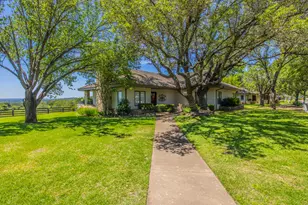 1703 Clubhouse Hill Dr, Spicewood, TX 78669 - Photo 18