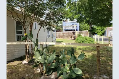 1405 Waller Street, Austin, TX 78702 - Photo 18