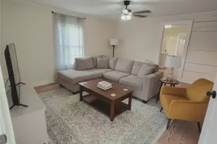 404 N Hill St, Itasca, TX 76055 - Photo 2