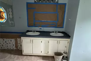 1001 Merinel Ln, Rockport, TX 78382 - Photo 12