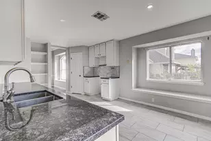 7012 Thistle Hill Way, Austin, TX 78754 - Photo 10
