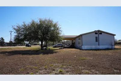 7113 Maverick Court, Buda, TX 78610 - Photo 12