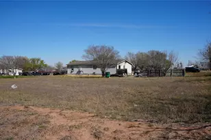 7113 Maverick Ct, Buda, TX 78610 - Photo 16