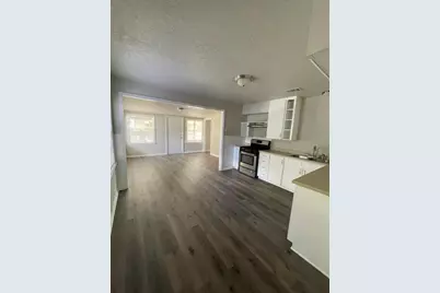 606 Marshall Street, Rockdale, TX 76567 - Photo 8