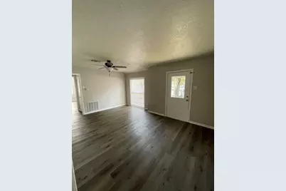 606 Marshall Street, Rockdale, TX 76567 - Photo 6