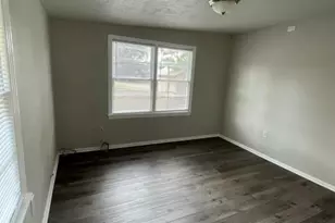 606 Marshall St, Rockdale, TX 76567 - Photo 12