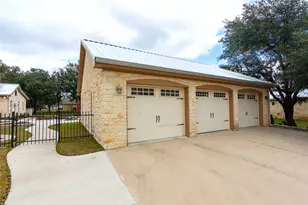 1367 Indian Pass, Salado, TX 76571 - Photo 30