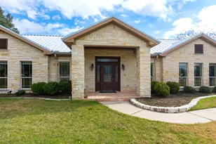 1367 Indian Pass, Salado, TX 76571 - Photo 2