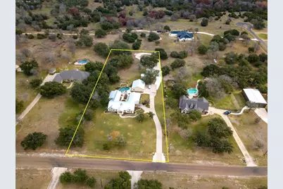 1367 Indian Pass, Salado, TX 76571 - Photo 4