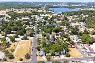 2909 E 5th St., Austin, TX 78702 - Photo 16