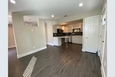 935 La Posada Drive #218, Austin, TX 78752 - Photo 4
