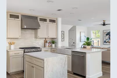 2419 Willow Way, Round Rock, TX 78664 - Photo 2