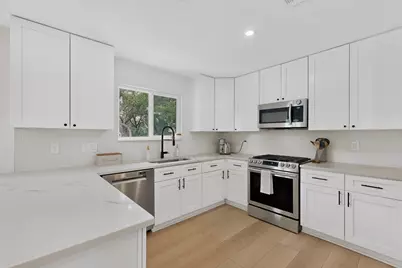 7402 Gaines Mill Lane, Austin, TX 78745 - Photo 16