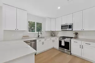 7402 Gaines Mill Ln, Austin, TX 78745 - Photo 16