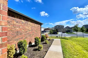 13709 Benjamin Harrison St, Manor, TX 78653 - Photo 4