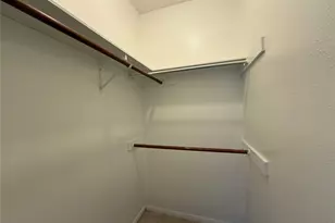 203 E 31st St, Austin, TX 78705 - Photo 14