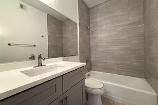 203 E 31st St, Austin, TX 78705 - Photo 20