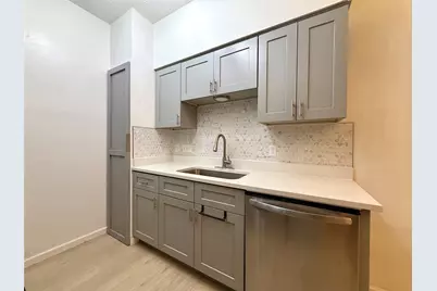 203 E 31st Street #101, Austin, TX 78705 - Photo 10
