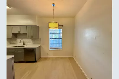 203 E 31 Street #101, Austin, TX 78705 - Photo 6