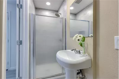 11203 Ranch Road 2222 #106, Austin, TX 78730 - Photo 10