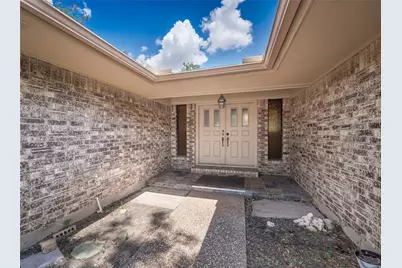 1702 Lone Oak Drive, Leander, TX 78641 - Photo 4
