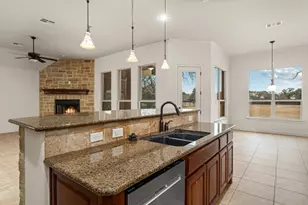 651 Shelf Rock Rd, Driftwood, TX 78619 - Photo 14
