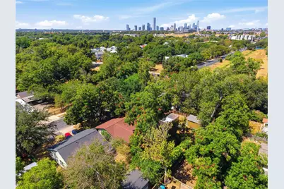 3206 Goodwin Avenue, Austin, TX 78702 - Photo 38