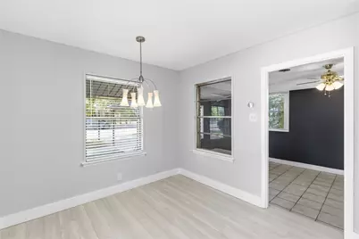 3206 Goodwin Avenue, Austin, TX 78702 - Photo 12