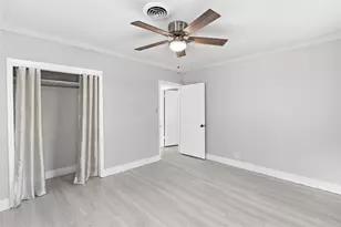 3206 Goodwin Ave, Austin, TX 78702 - Photo 20