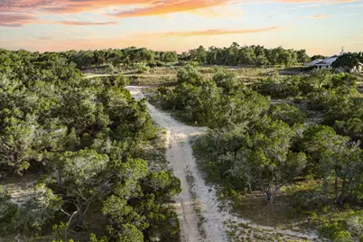 5601 W Fitzhugh Road, Dripping Springs, TX 78620 - Photo 4