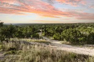 5601 W Fitzhugh Rd, Dripping Springs, TX 78620 - Photo 1
