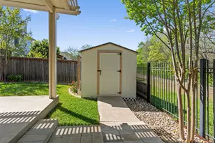 6814 Thistle Hill Way, Austin, TX 78754 - Photo 32