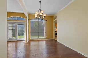 6814 Thistle Hill Way, Austin, TX 78754 - Photo 8