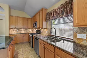 6814 Thistle Hill Way, Austin, TX 78754 - Photo 16