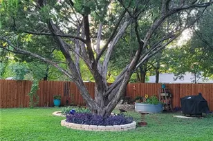 503 E Central Dr, Georgetown, TX 78628 - Photo 14