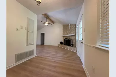 503 E Central Drive, Georgetown, TX 78628 - Photo 4