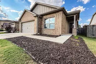 307 Andesite Trl, Buda, TX 78610 - Photo 2