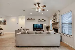 2001 Rain Water Dr, Austin, TX 78734 - Photo 14