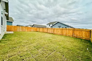 100 Louisa Ln, Jarrell, TX 76537 - Photo 20