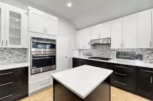 3806 Azur Ln, Round Rock, TX 78681 - Photo 4