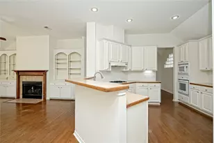 10917 Ballybunion Pl, Austin, TX 78747 - Photo 10