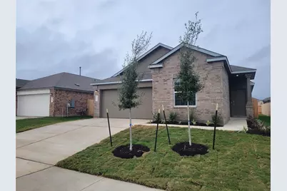 623 Waterway Avenue, Hutto, TX 78634 - Photo 2