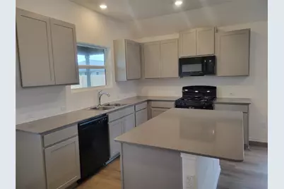 623 Waterway Avenue, Hutto, TX 78634 - Photo 16